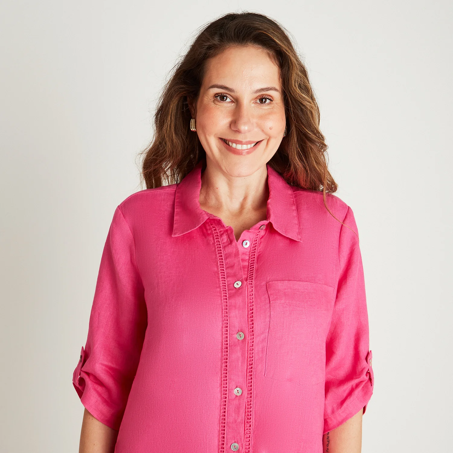 Tapado Lino Fucsia Cuello Camisero Bolsillos - Image 3