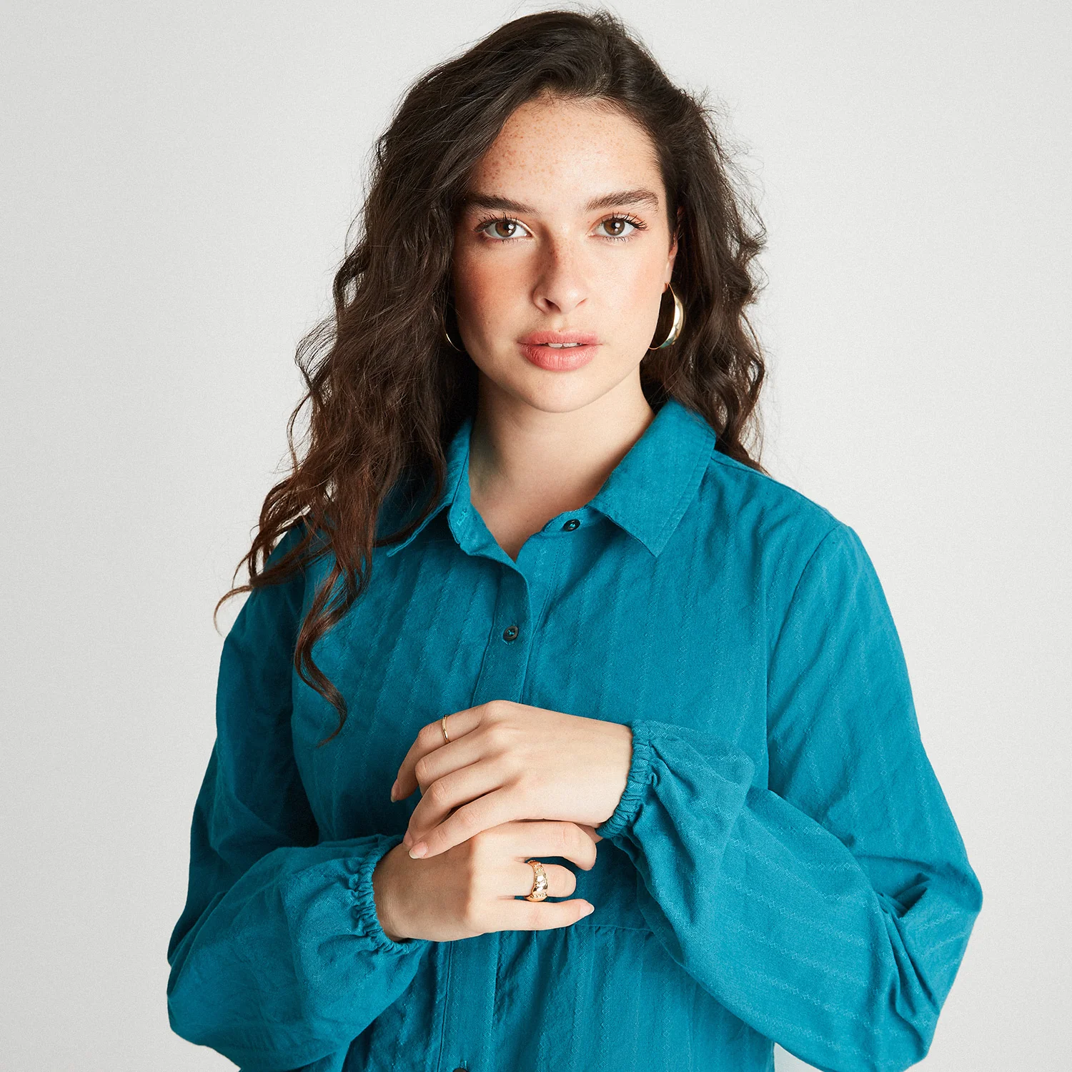 Blusa Manga Larga Tela De Fantasía Azul Petróleo - Image 3