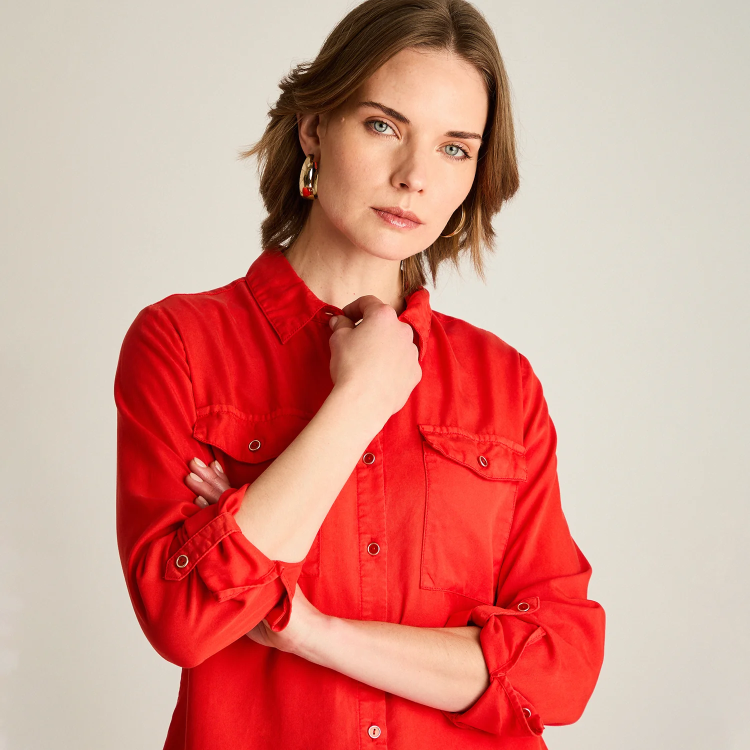 Blusa Roja Camisera de Lyocell - Image 3