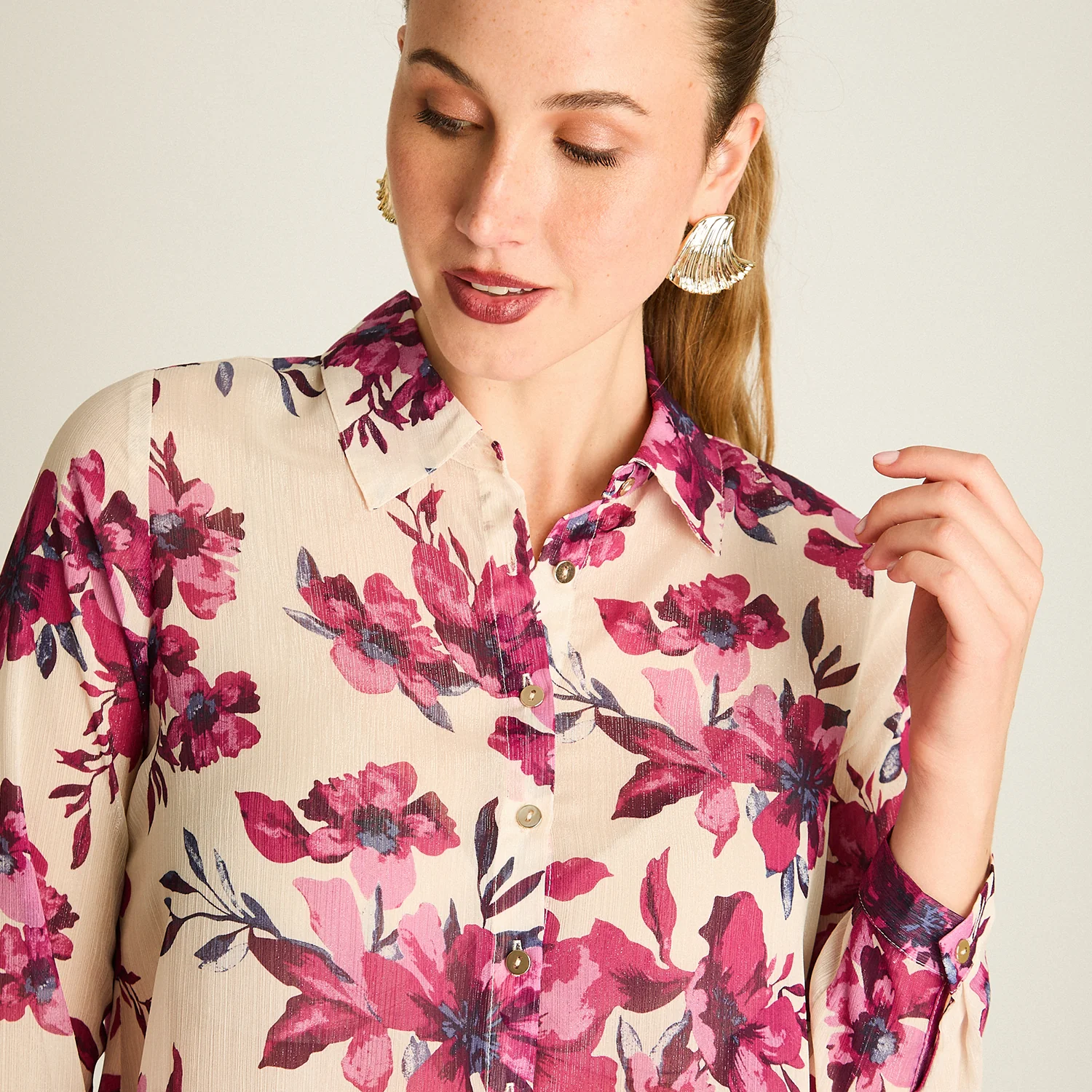 Blusa Camisera Arena Estampada con Lurex - Image 3
