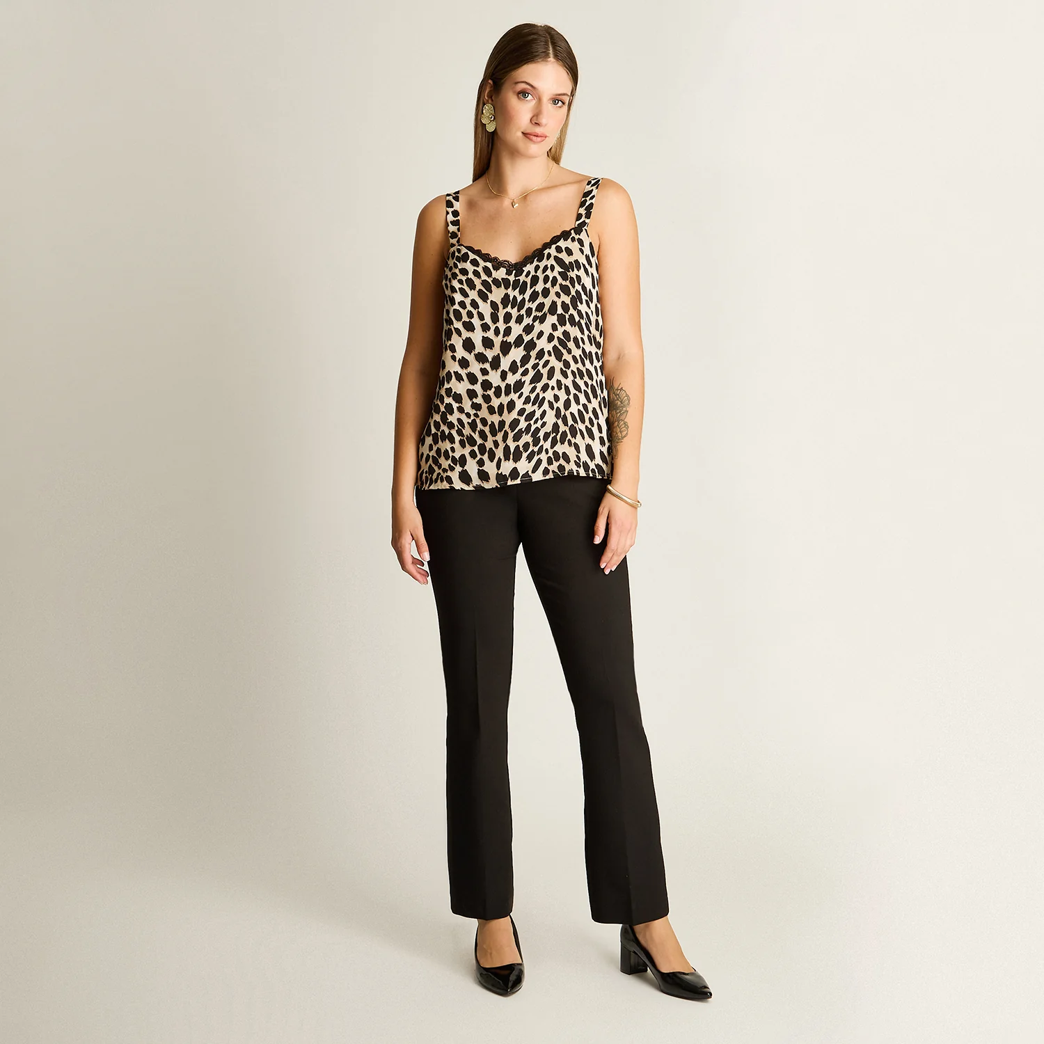 Blusa Pabilo Lencera Café Animal Print con Tirantes Ajustables - Image 4