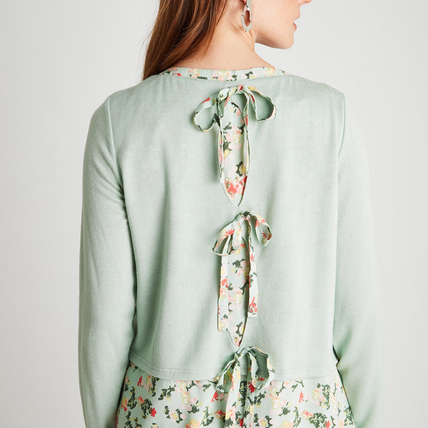 Polera Tejida Mix Fabric Con Detalle En espalda Verde Menta - Image 3