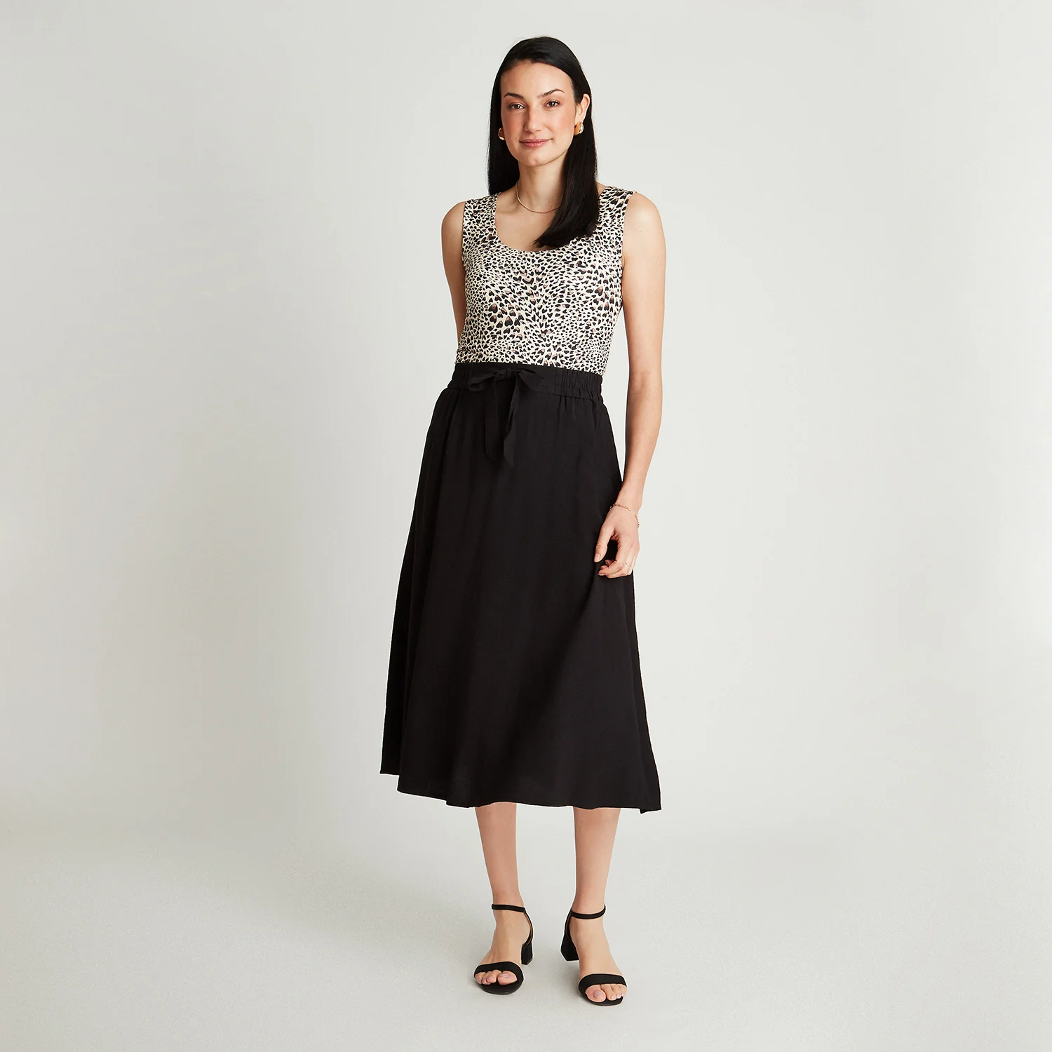 Falda Larga Negro Con Lazo - Image 4