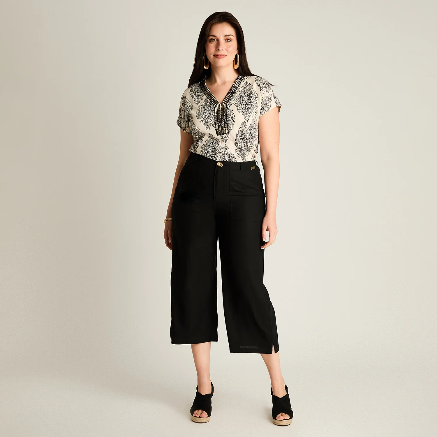 Pantalón Negro Culotte No Elasticado Calce Normal - Image 4