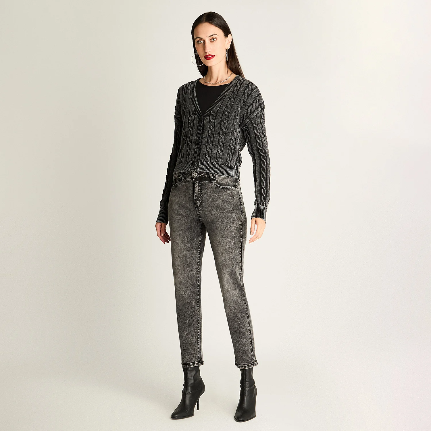 Cardigan Trenzado Con Botones Gris - Image 4