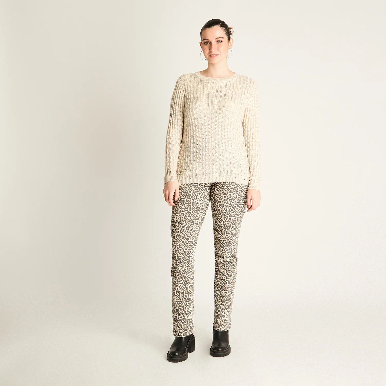 Sweater Beige Liviano - Image 4